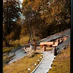 Zachod Beskidu Z Jacuzzi Na Wylacznosc 別荘