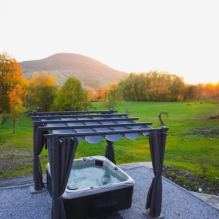 Semesterbostad Zachod Beskidu Z Jacuzzi Na Wylacznosc *