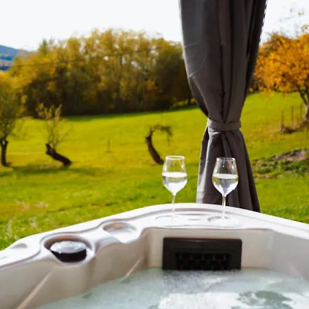 Zachod Beskidu Z Jacuzzi Na Wylacznosc Будинок відпочинку