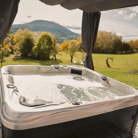 Semesterbostad Zachod Beskidu Z Jacuzzi Na Wylacznosc