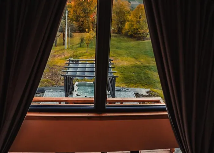 度假居 Zachod Beskidu Z Jacuzzi Na Wylacznosc