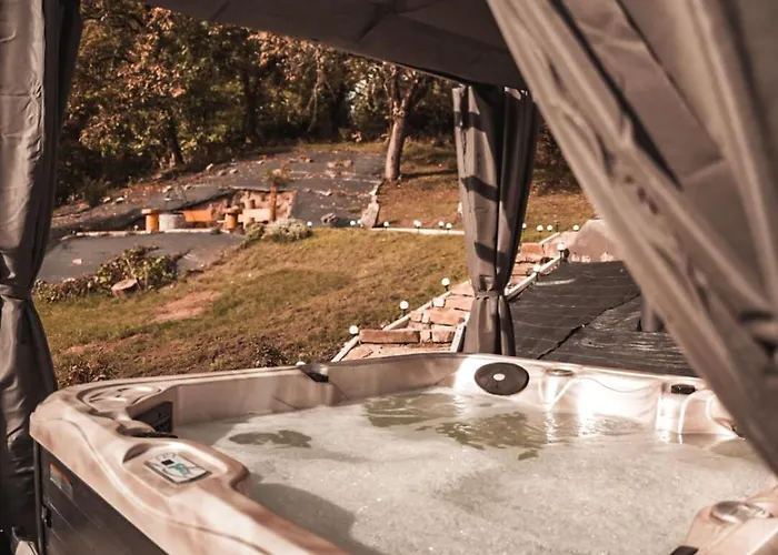 Zachod Beskidu Z Jacuzzi Na Wylacznosc 度假居 *